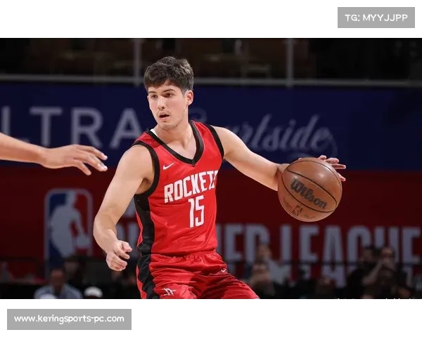 乌度卡:谢泼德防守风格与范弗里特相似,他未来在NBA的进步潜力巨大 乌度卡:谢泼德防守风格与范弗里特相似,他未来在NBA的进步潜力巨大